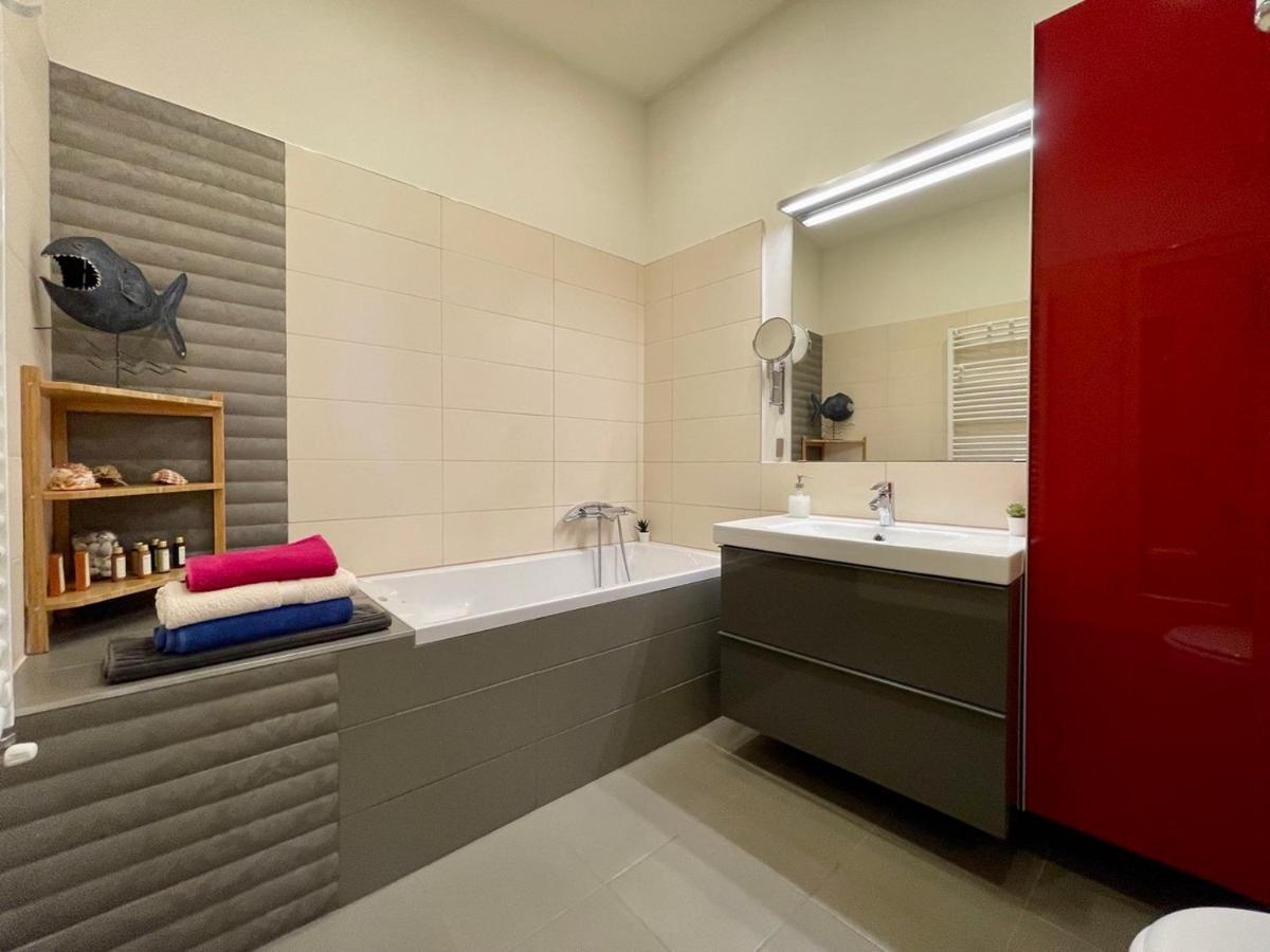 Penthouse W Private Rooftop And Free Parking Budapesta Exterior foto